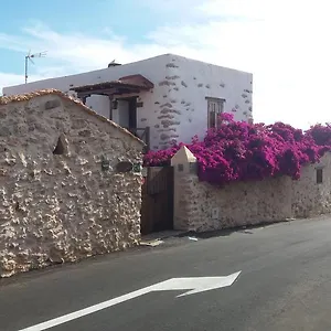 Tamasite , Tuineje España